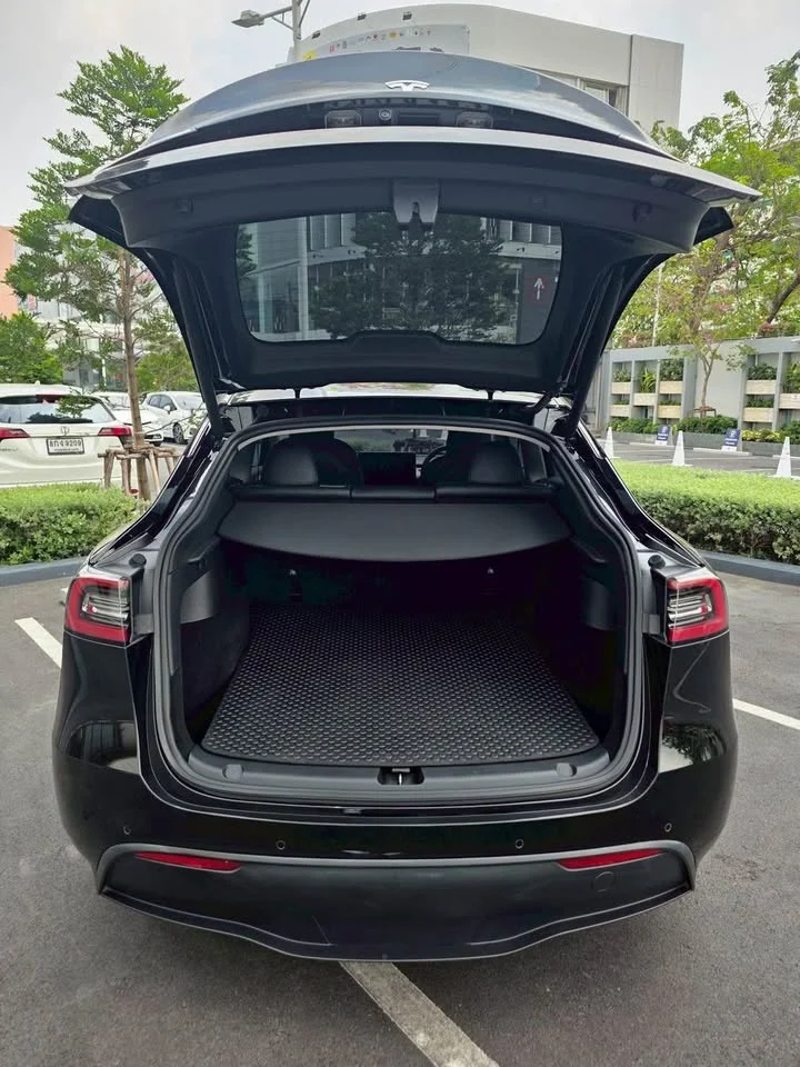 2022 Tesla Model Y 2