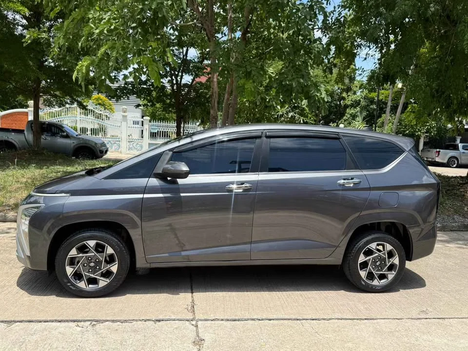 2024 Hyundai Stargazer KS 2