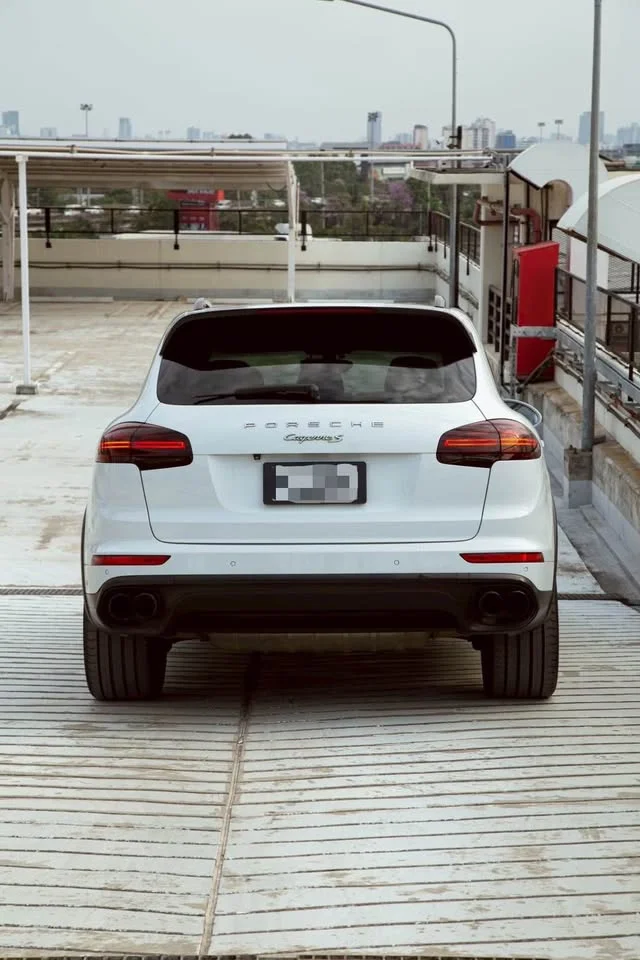 2017 Porsche Cayenne II 2
