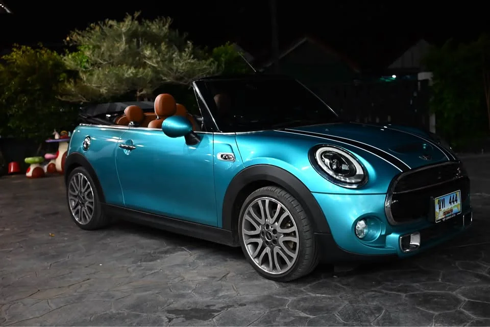 2017 Mini Cabrio III 3