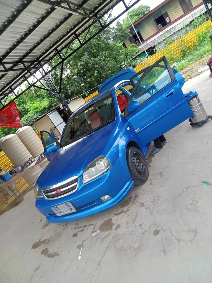 2006 Chevrolet Optra 3