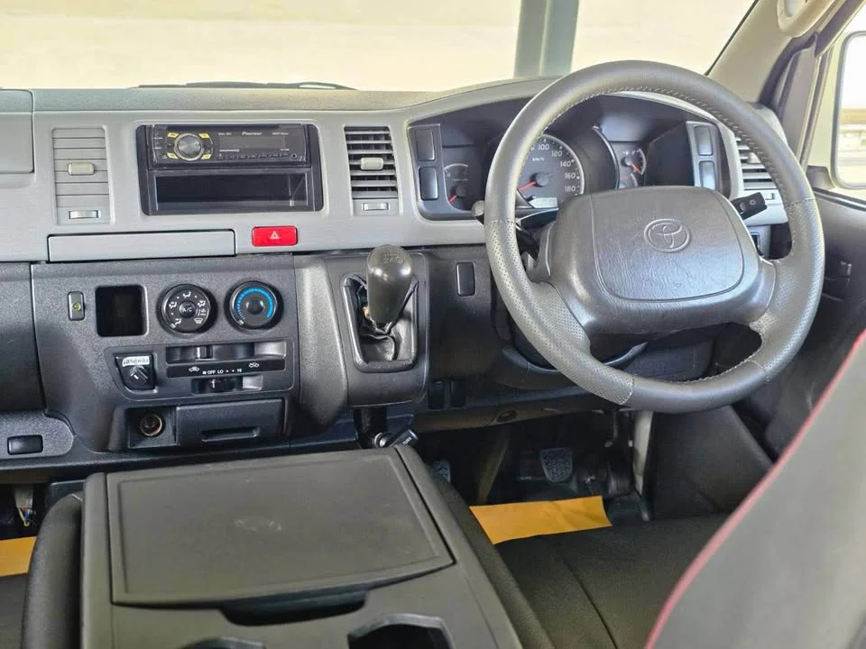 2012 Toyota HiAce V (H200) 2