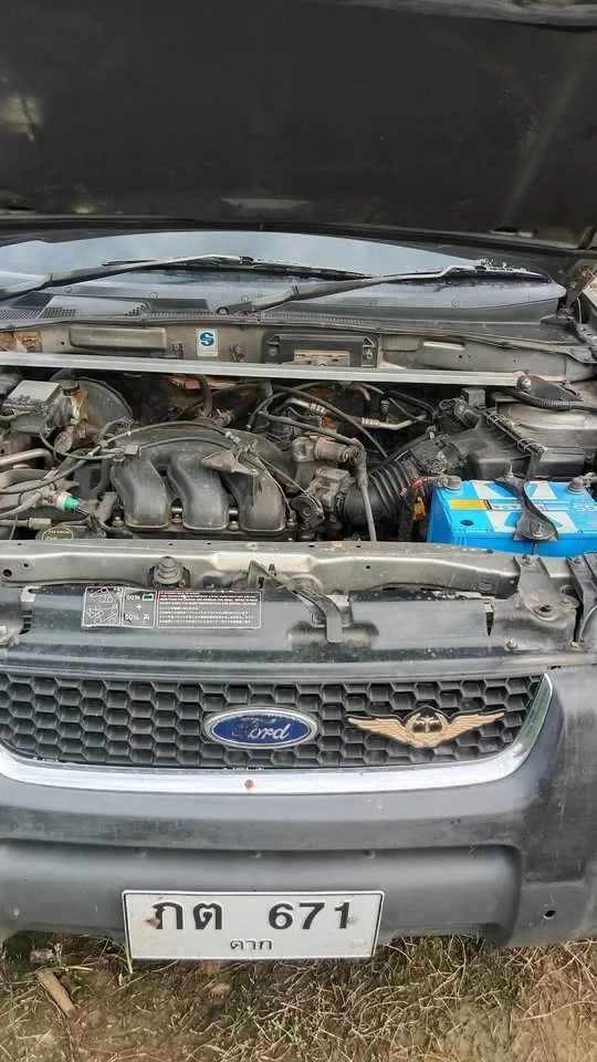 2004 Ford Escape I 2