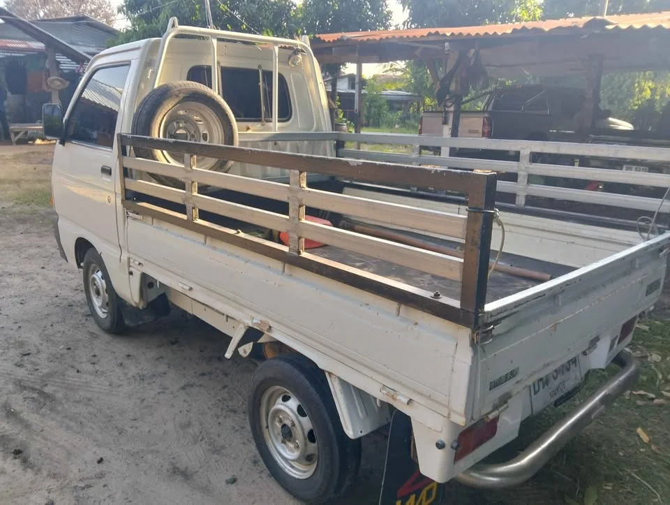 1998 Daihatsu Hijet 2