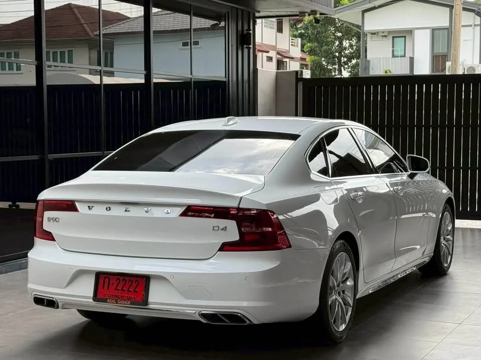 2018 Volvo S90 II 2