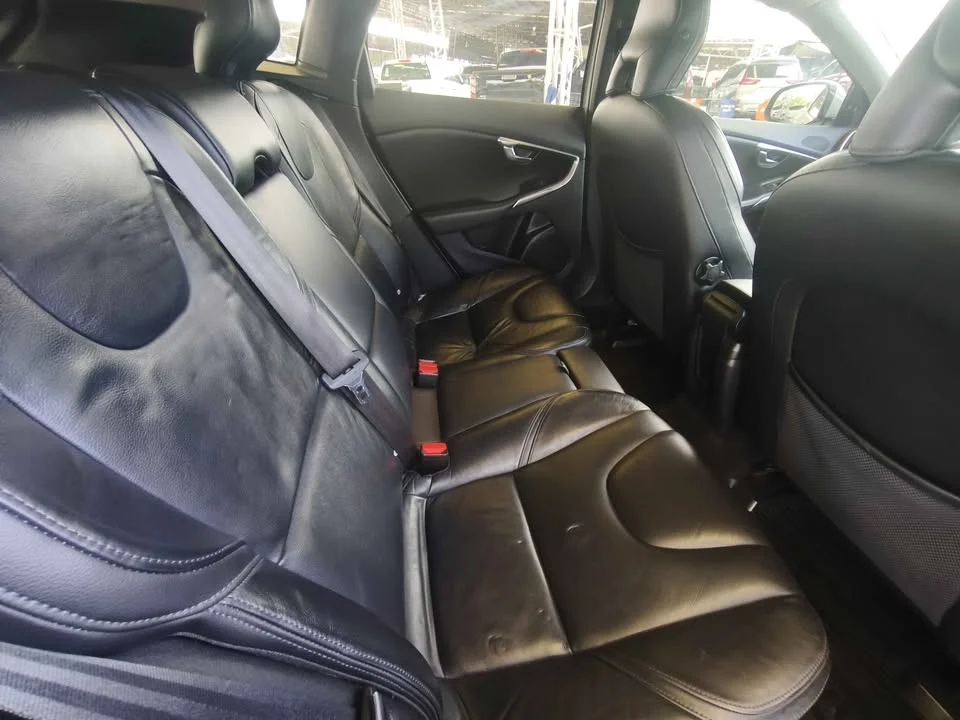 2013 Volvo V40 II 3
