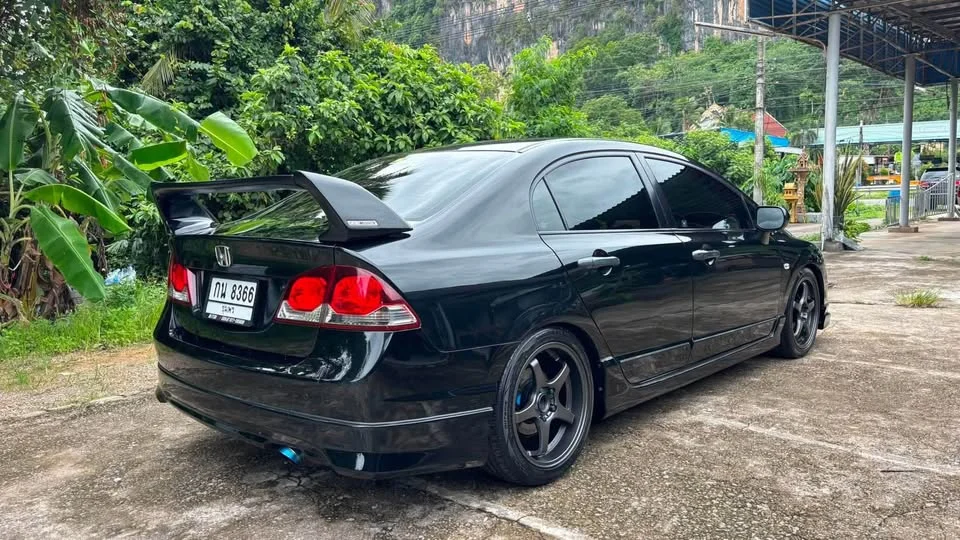 2010 Honda Civic VIII 2
