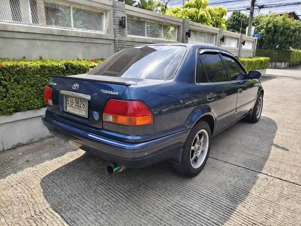 1996 Toyota Corolla Altis VIII (E110) 3