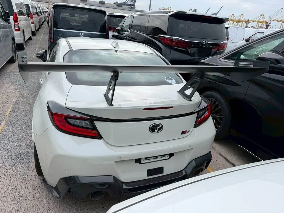 2026 Toyota GR86 ZN8, ZC8 3