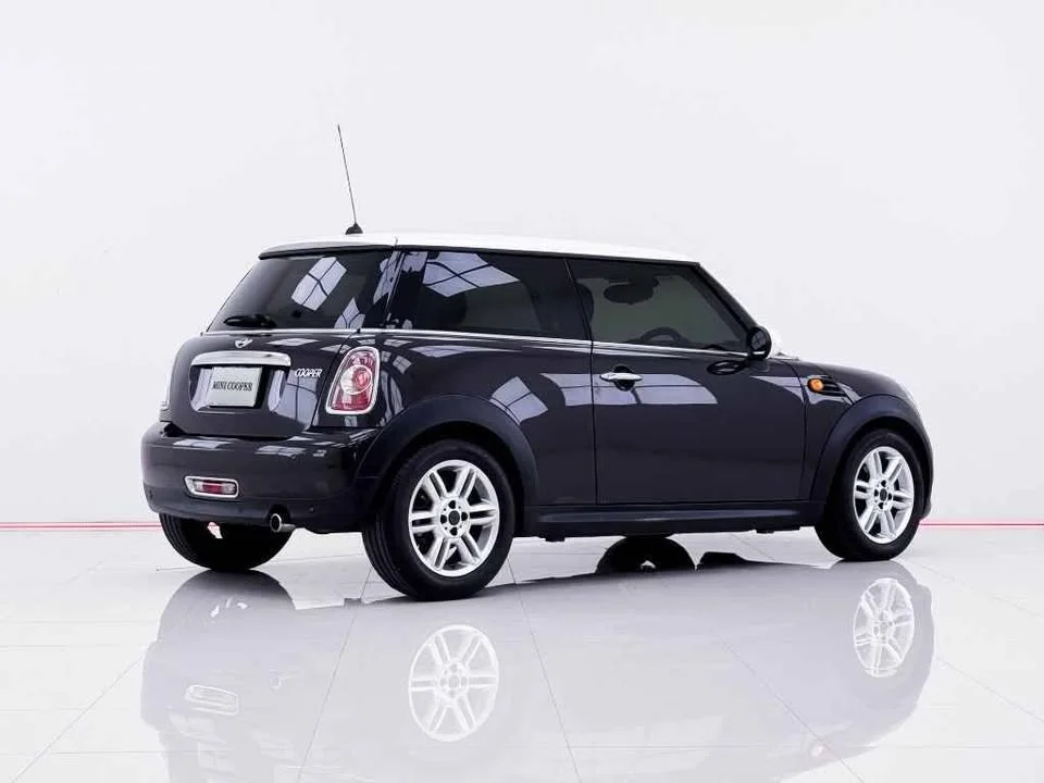 2014 Mini Hatch II 3