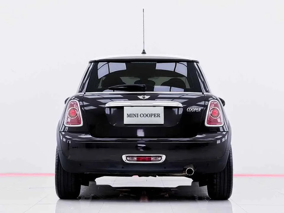 2014 Mini Hatch II 2