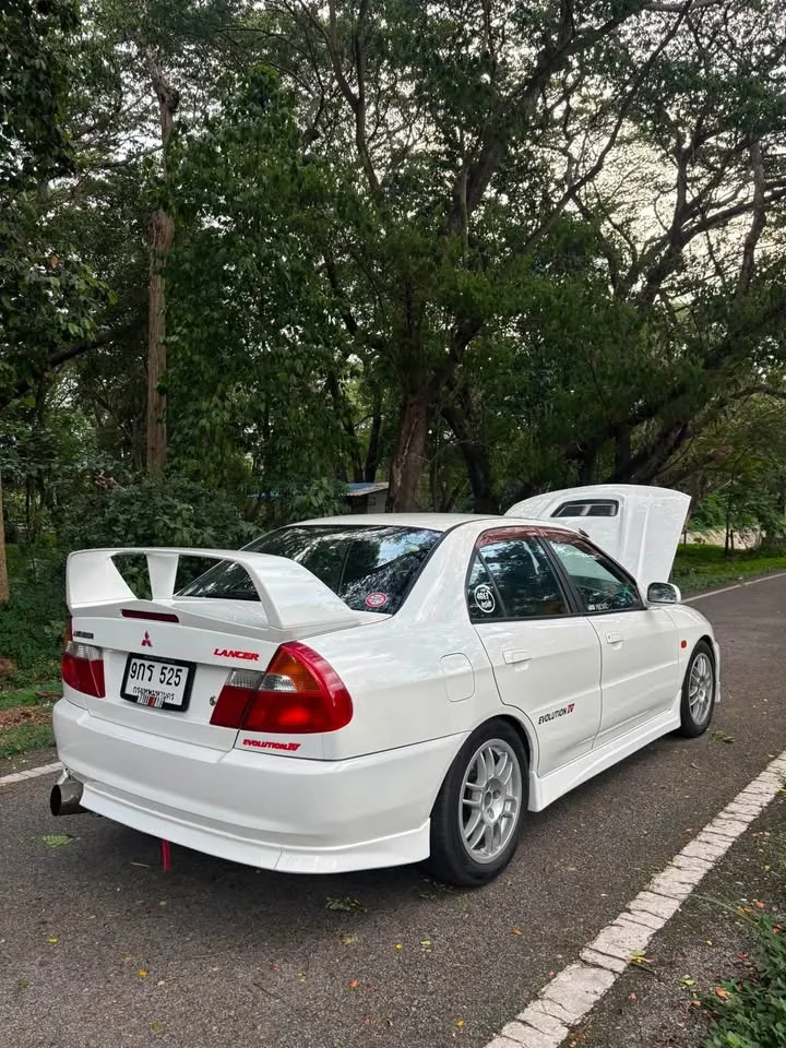 1999 Mitsubishi Lancer VII 3