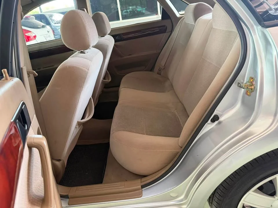 2006 Chevrolet Optra 3