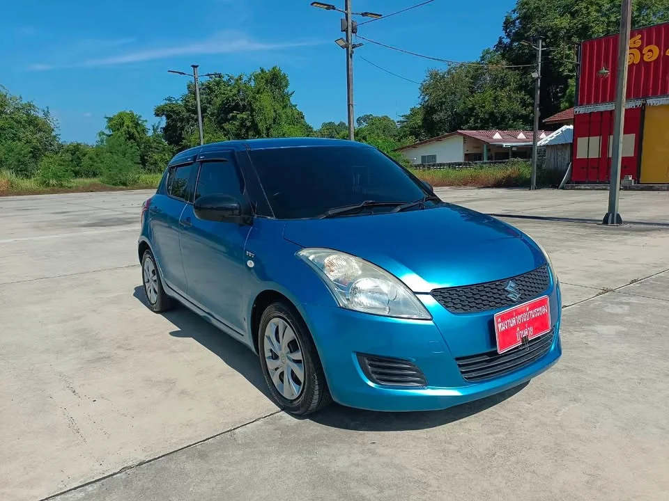 2014 Suzuki Swift II 3