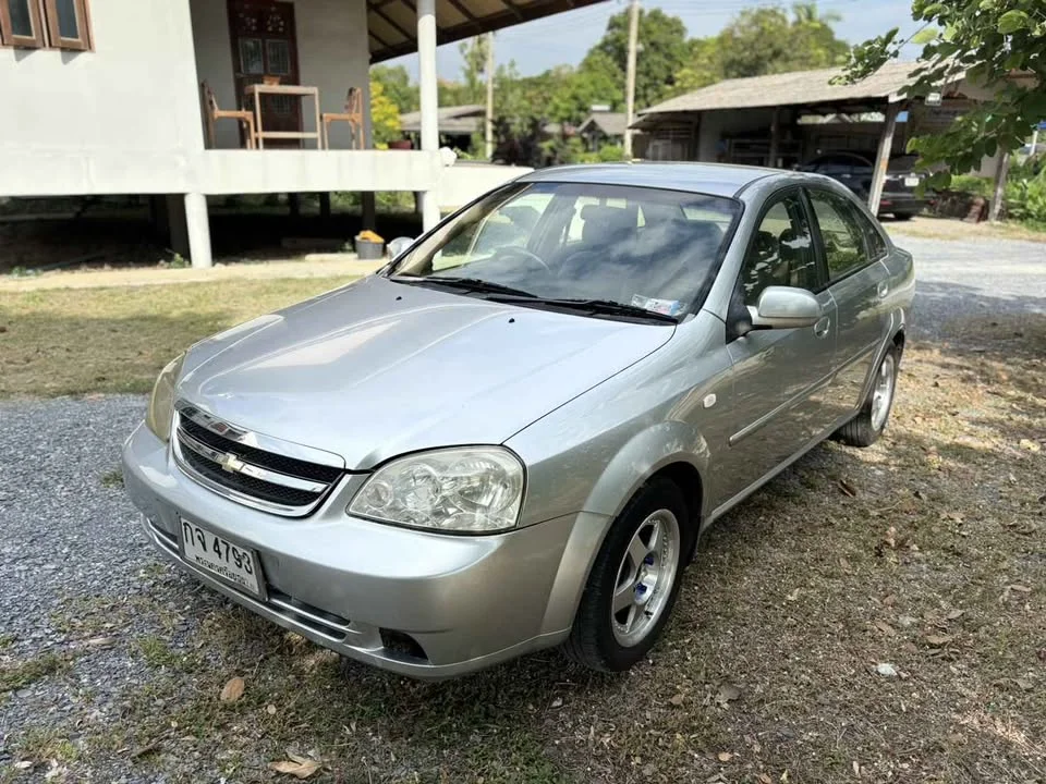 2005 Chevrolet Optra 3