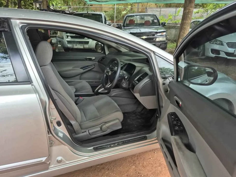 2010 Honda Civic VIII 2
