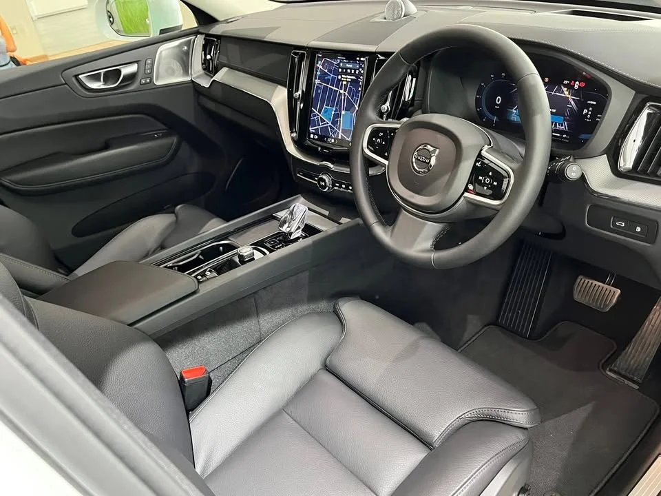 2025 Volvo XC60 II 2