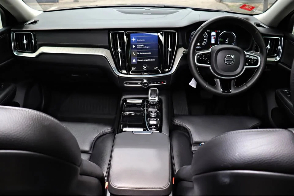 2020 Volvo V60 II 3