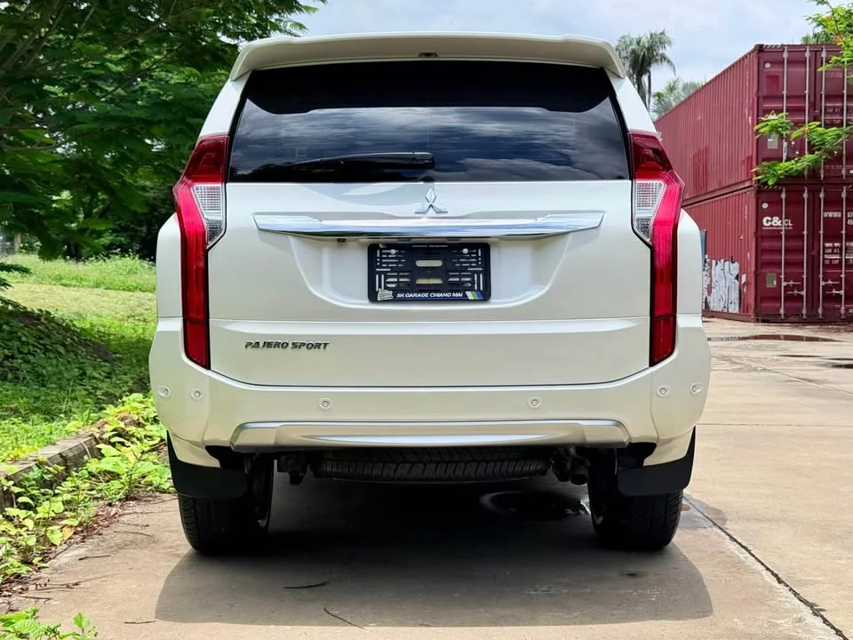2018 Mitsubishi Pajero Sport III 3
