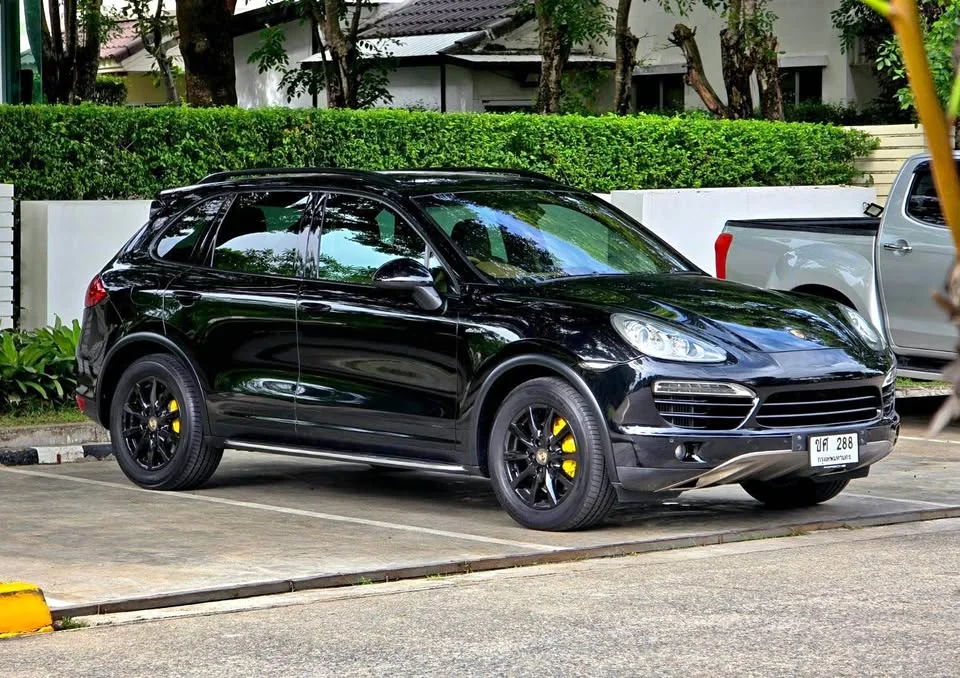 2012 Porsche Cayenne II 2
