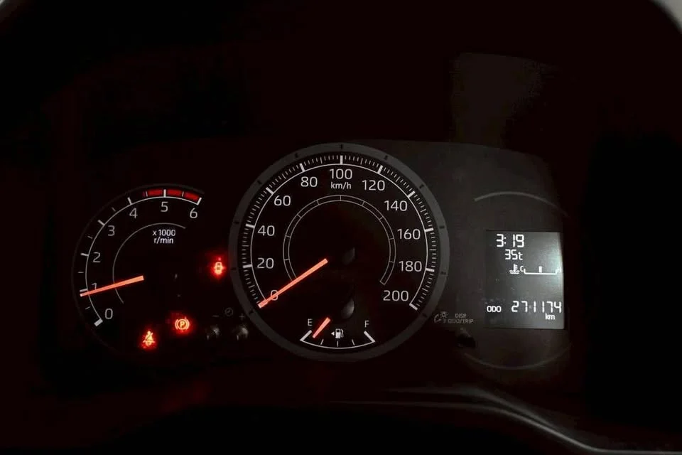 2021 Toyota HiAce VI (H300) 2
