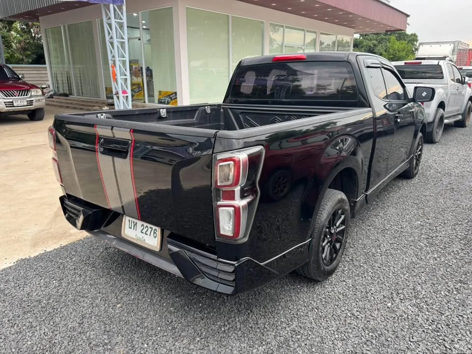 2020 Isuzu D-Max III (RG) 3