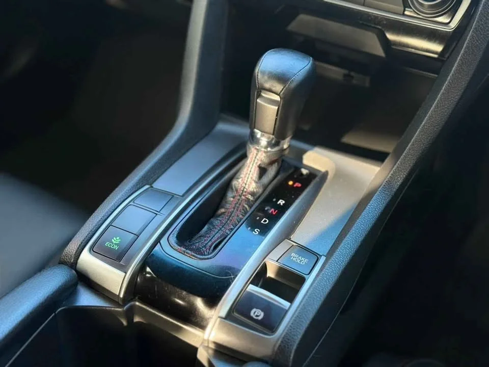 2021 Honda Civic X 2
