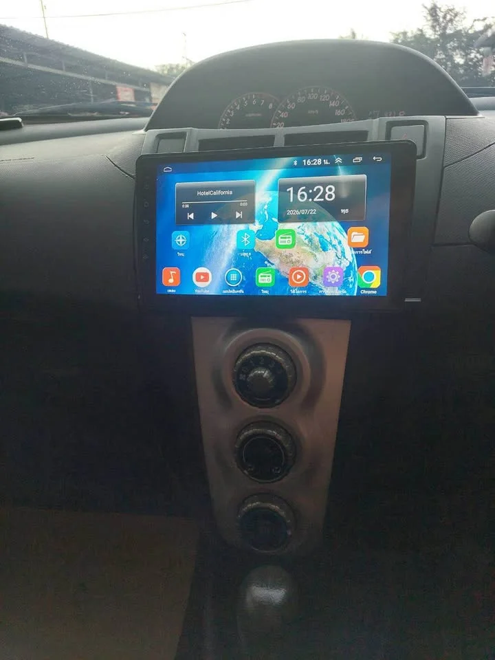2007 Toyota Yaris II 2