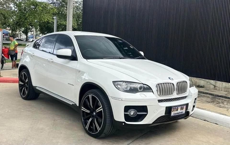 2012 BMW X6 E71, E72 3