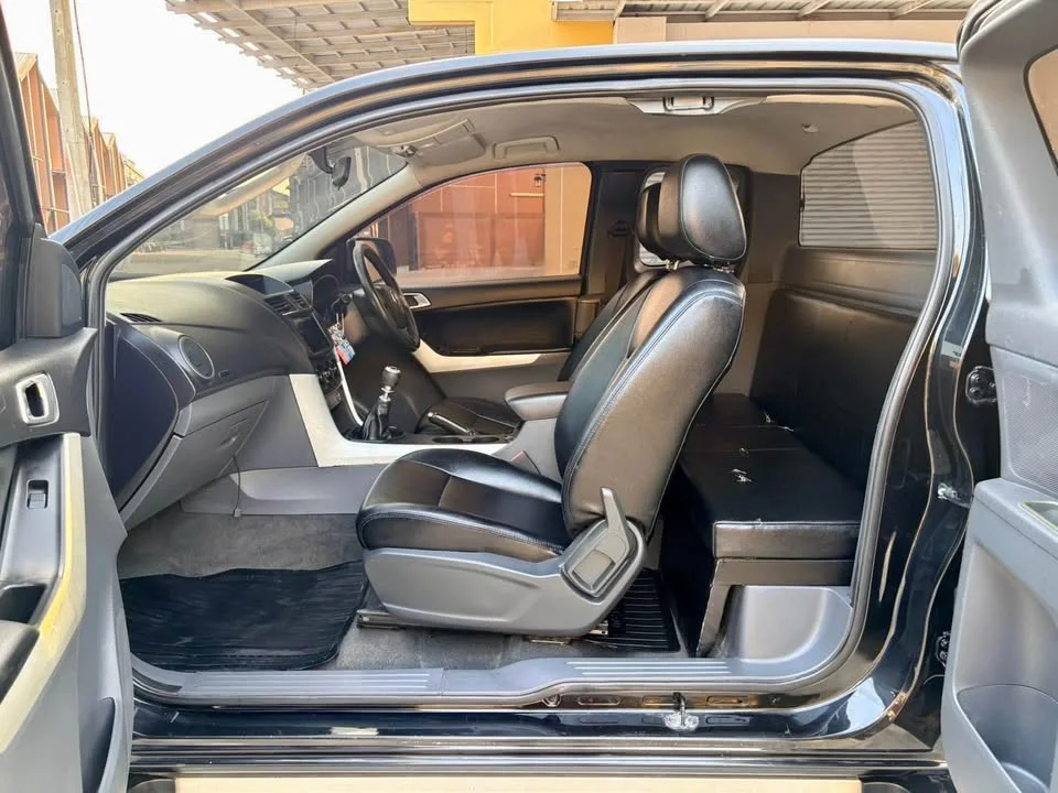 2012 Mazda BT-Series II 2