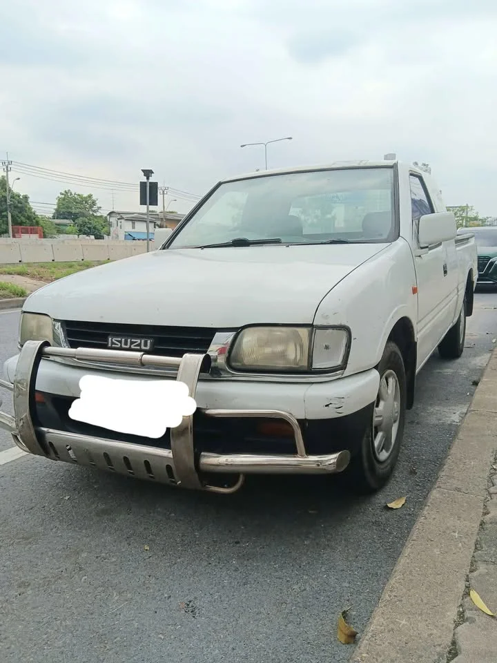 2001 Isuzu Faster Dragon Eyes III 3