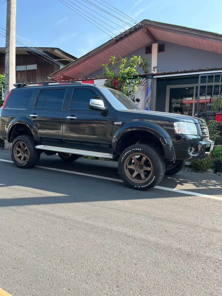 Ford Everest I 2