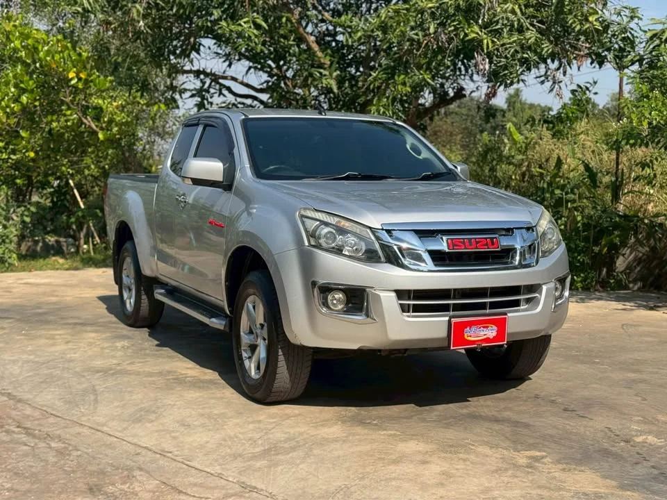 2013 Isuzu D-Max II (RT) 2