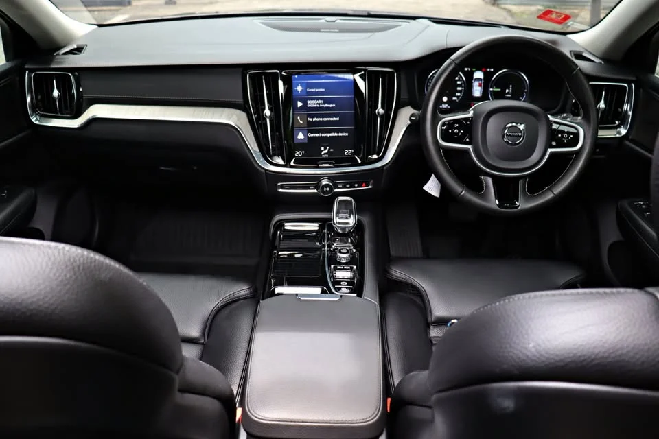 2020 Volvo V60 II 2