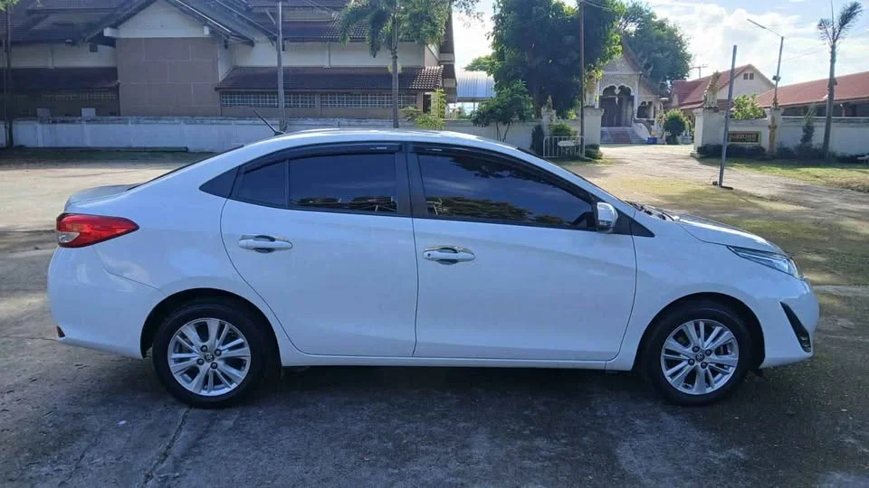 2018 Toyota Yaris ATIV III 3