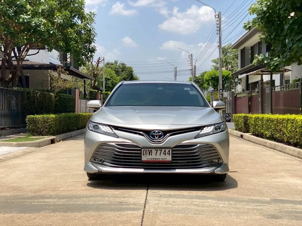 2021 Toyota Camry VIII (XV70) 3