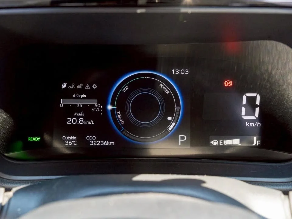 2024 Toyota Yaris Cross AC200 3