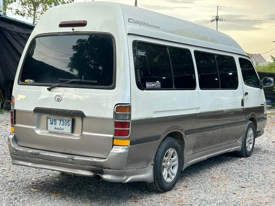 2003 Toyota Commuter IV (H100) 3