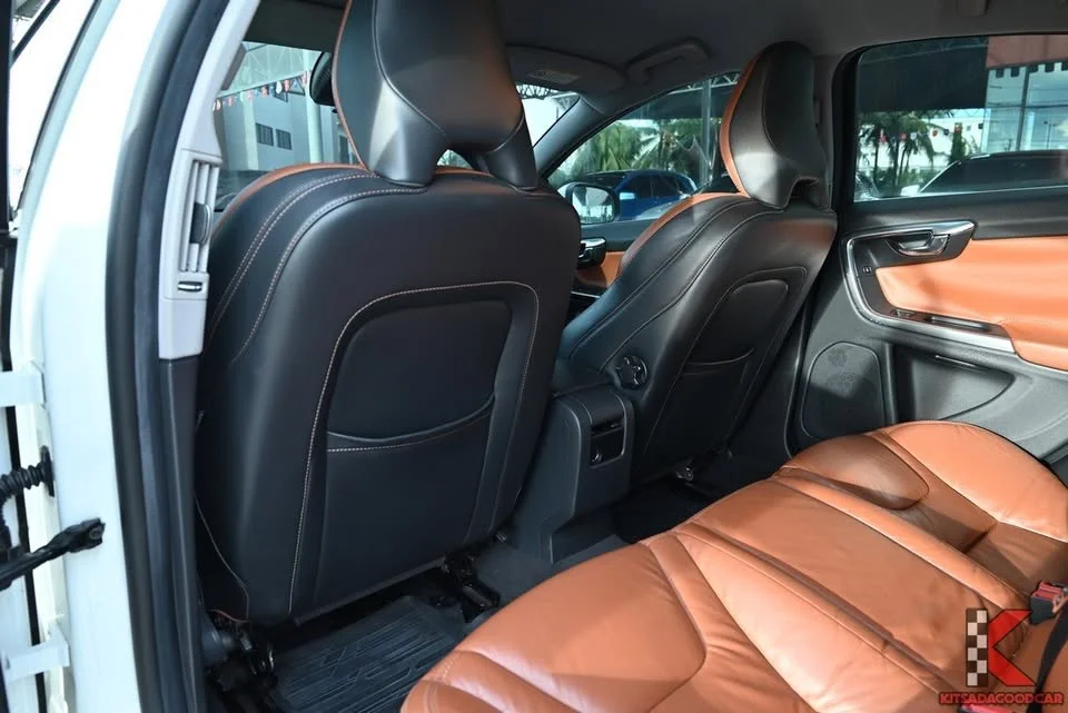 2015 Volvo S60 II 2