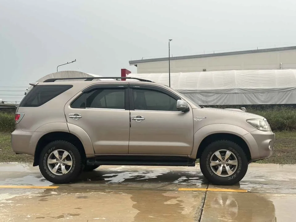 2008 Toyota Fortuner I 2