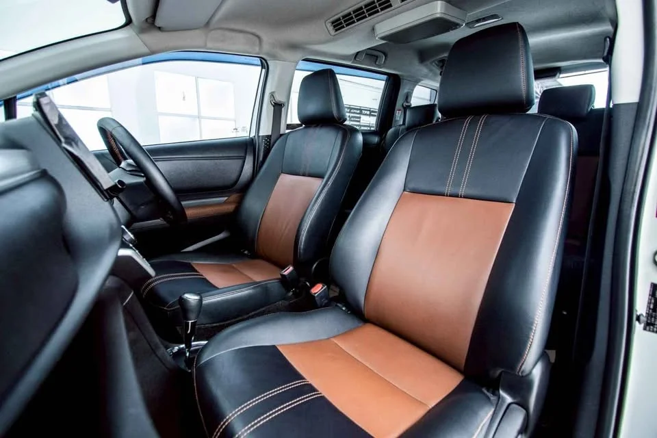 2017 Toyota Sienta II 2