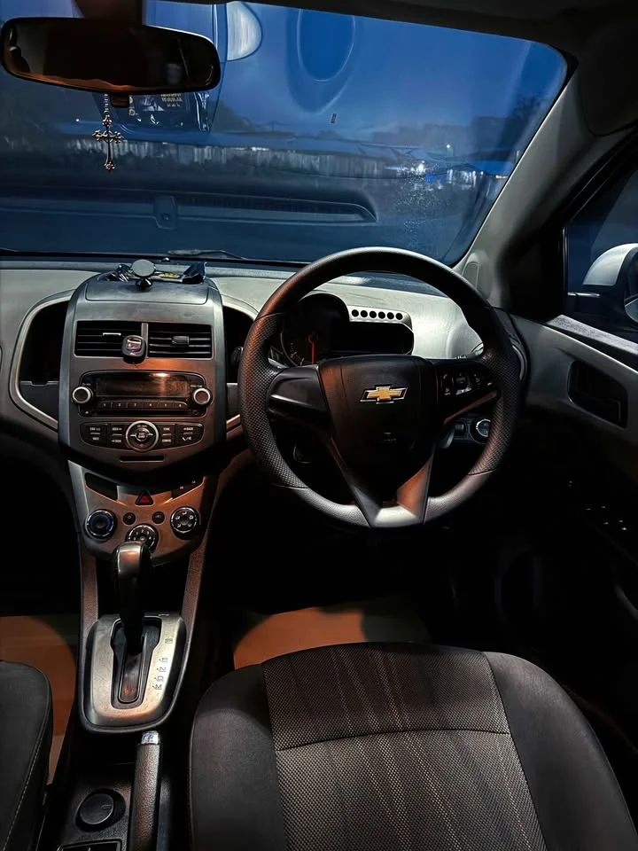 2015 Chevrolet Sonic 3