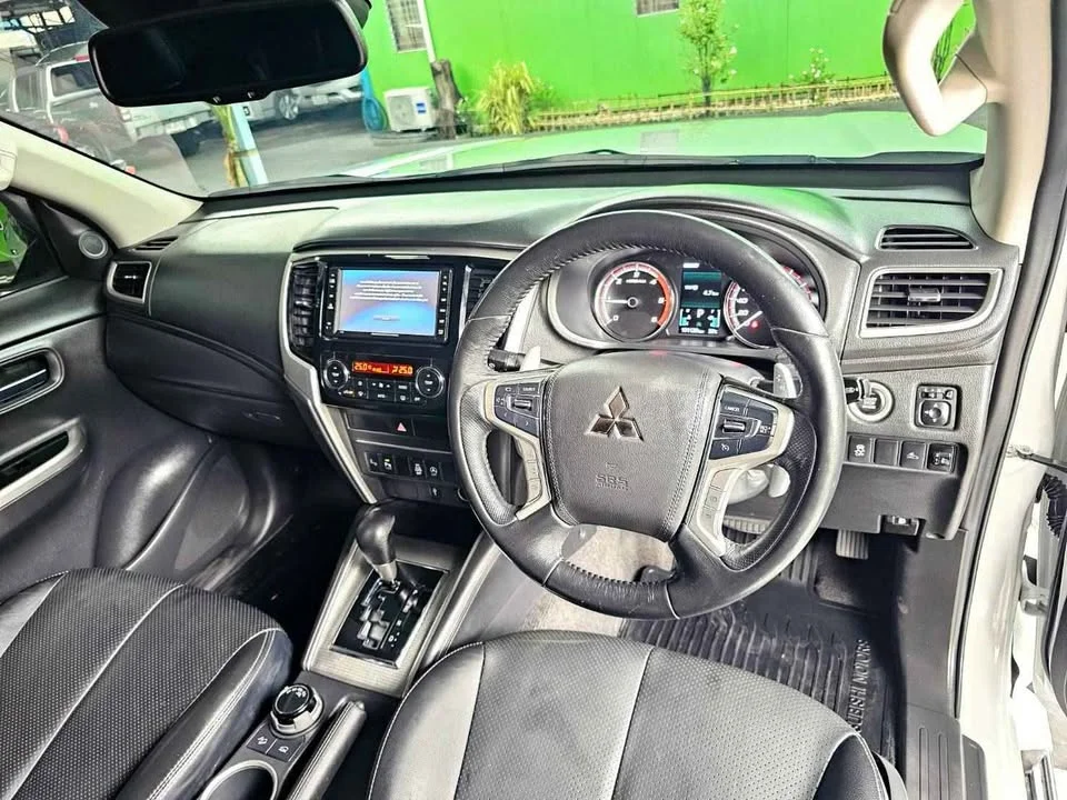 2018 Mitsubishi Triton V 2