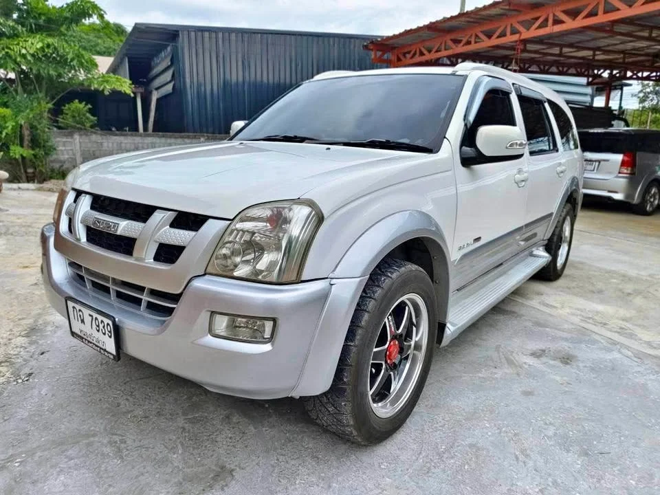 2006 Isuzu MU-7 2