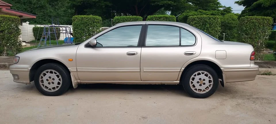 2004 Infiniti I30 A32 3