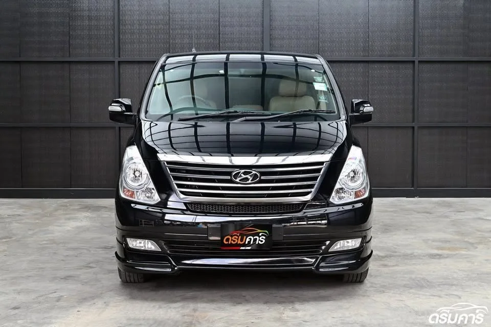 2012 Hyundai H-1 II 2