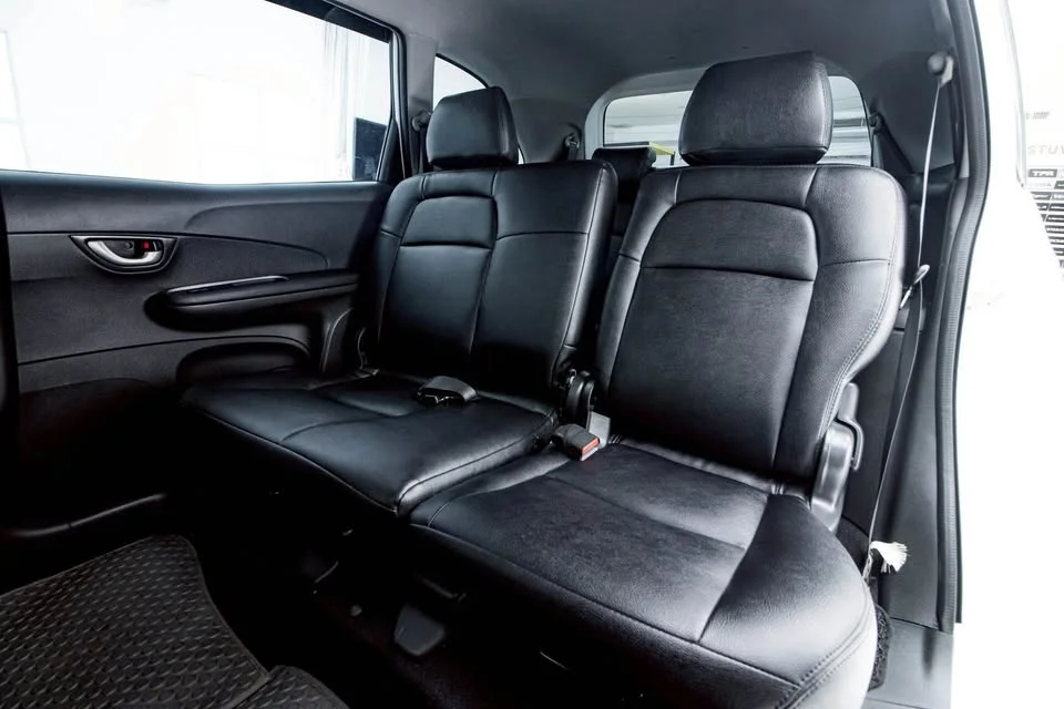 2015 Honda Mobilio II 3