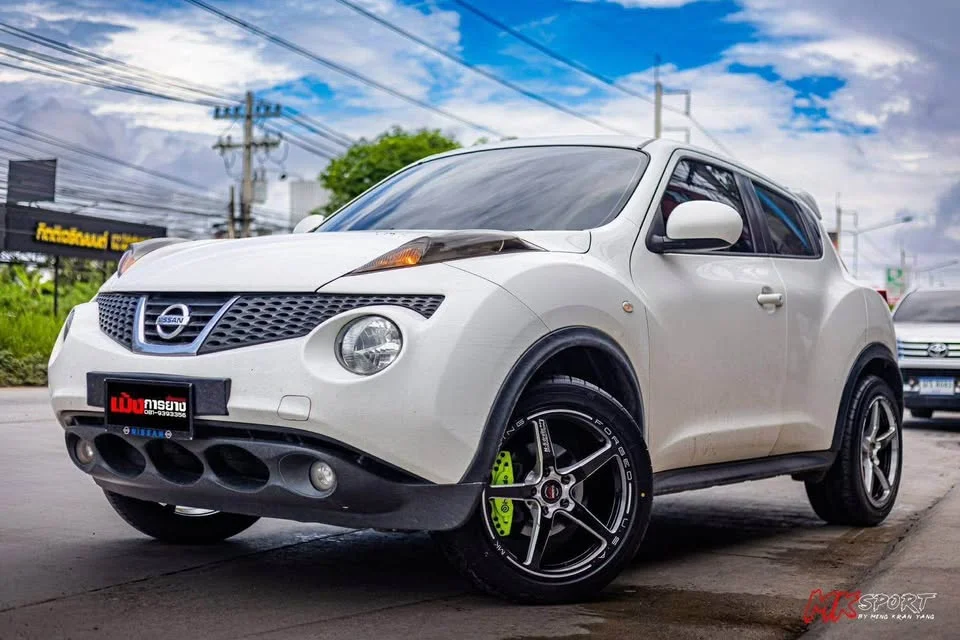 2012 Nissan Juke I (F15) 3