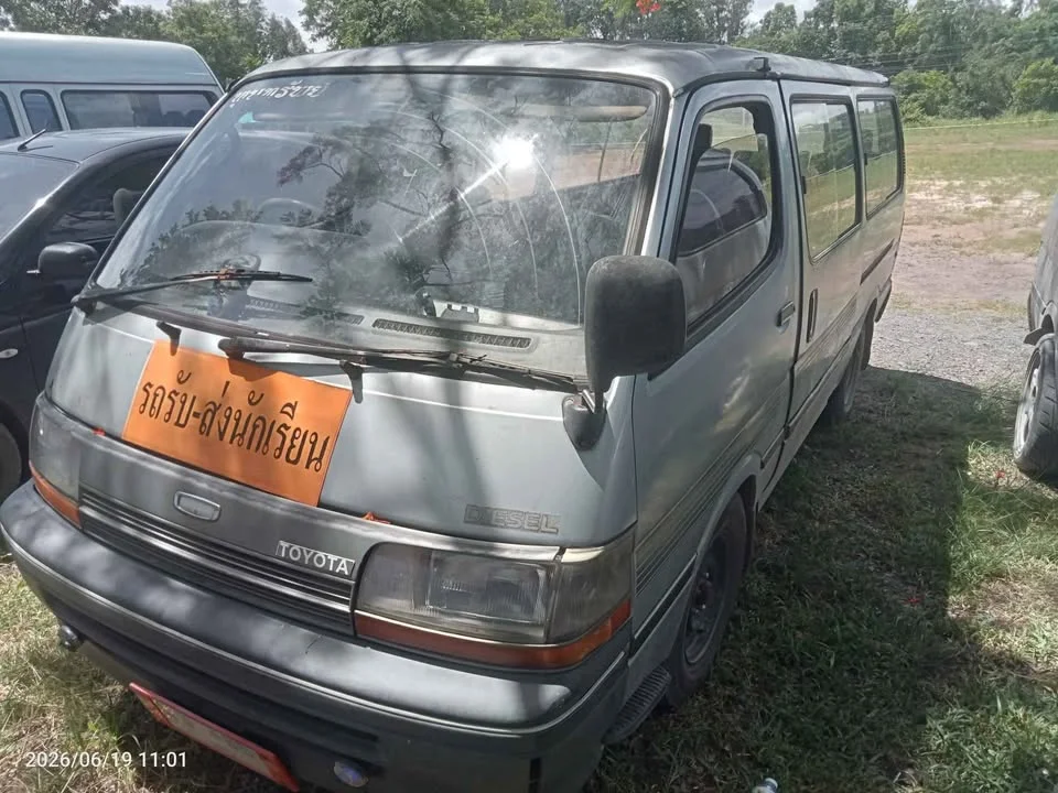 1991 Toyota Commuter IV (H100) 2