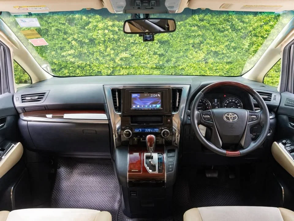 2015 Toyota Alphard, Vellfire III (AH30) 2